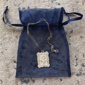 Adorable Silver Rose Pendant